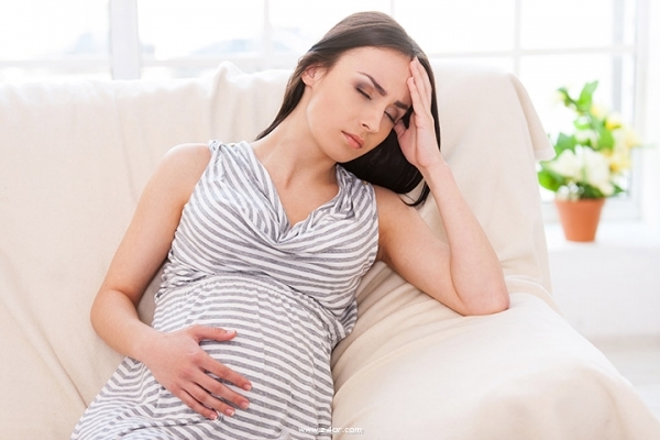 الصداع أثناء الحمل "الأسباب والعلاجات المنزلية" 2020 حصري P_15639qez91